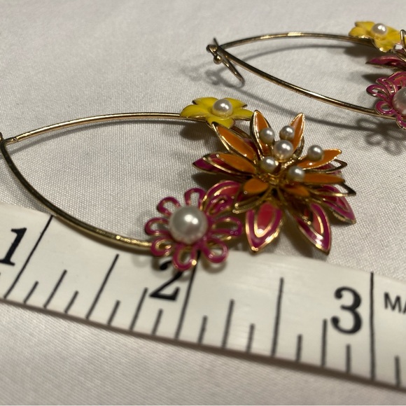 Colorful Floral Earrings with Teardrop Hoops - Picture 4 of 6